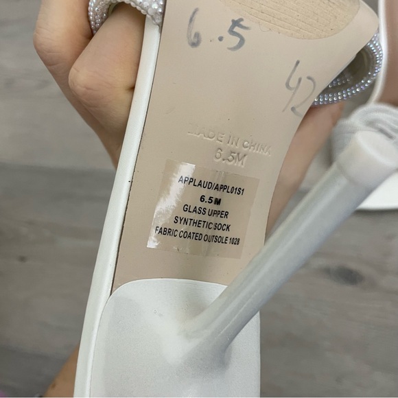 Steve Madden applaud white beaded heels sandals - Picture 6 of 9